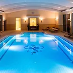 فندق Thermenhotel Quellenhof