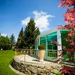 Thermenhotel Quellenhof فندق باد فسينغ
