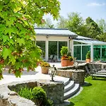 Thermenhotel Quellenhof فندق