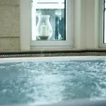 فندق Thermenhotel Quellenhof