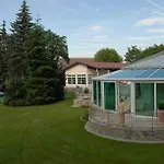 فندق Thermenhotel Quellenhof