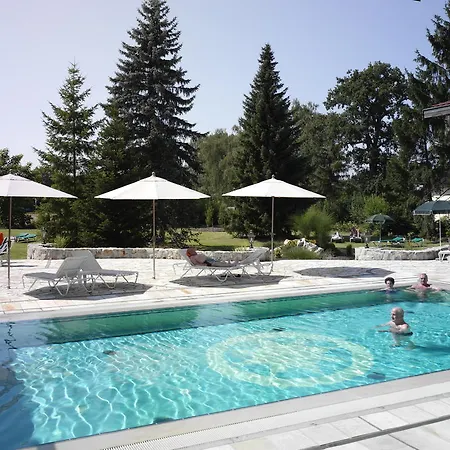 Hotel Thermenhotel Quellenhof 4*