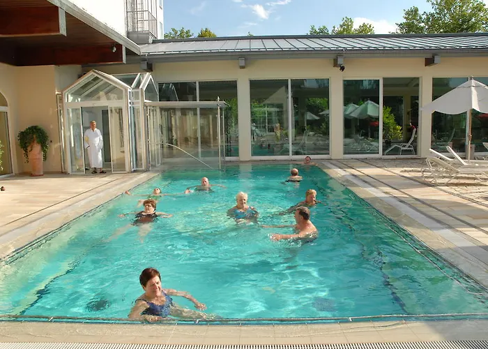 Thermenhotel Quellenhof Hotel