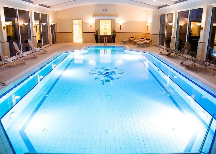 Thermenhotel Quellenhof Hotel 4*