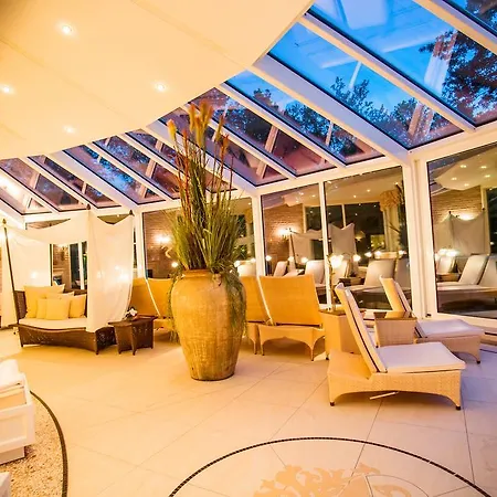 Szálloda Thermenhotel Quellenhof 4*