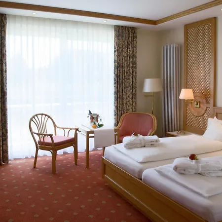 Thermenhotel Quellenhof Szálloda Bad Füssing