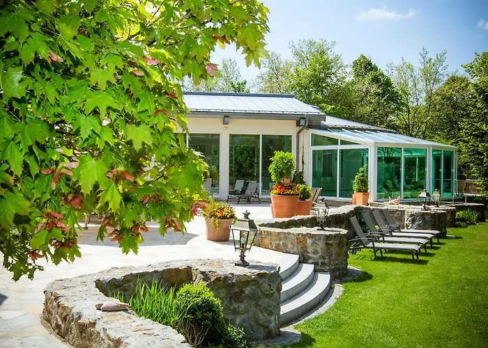 Thermenhotel Quellenhof ホテル